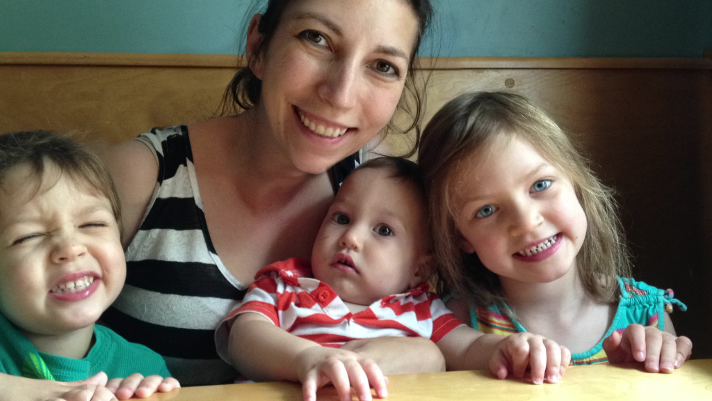 Aleks with her children